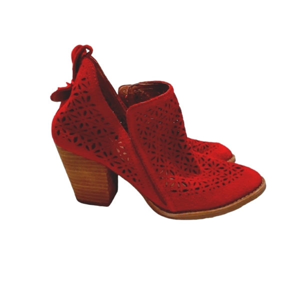Jeffrey Campbell Red Suede Cut Out Ankle Boots Western Block Heel Bootie… - Picture 5 of 11